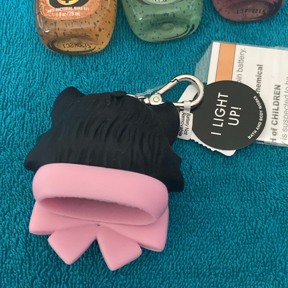 2025 Halloween Bath and Body Work Pink Cat holder light up  with 3 PocketBac - Picture 3 of 4